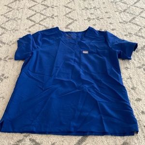 FIGS Scrub Top Size Large Electric Blue